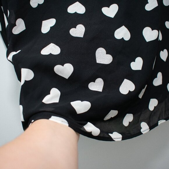Cato Keyhole Neckline Cold Shoulder 3/4 sleeve Sheer Heart Print Blouse XL - Picture 5 of 8